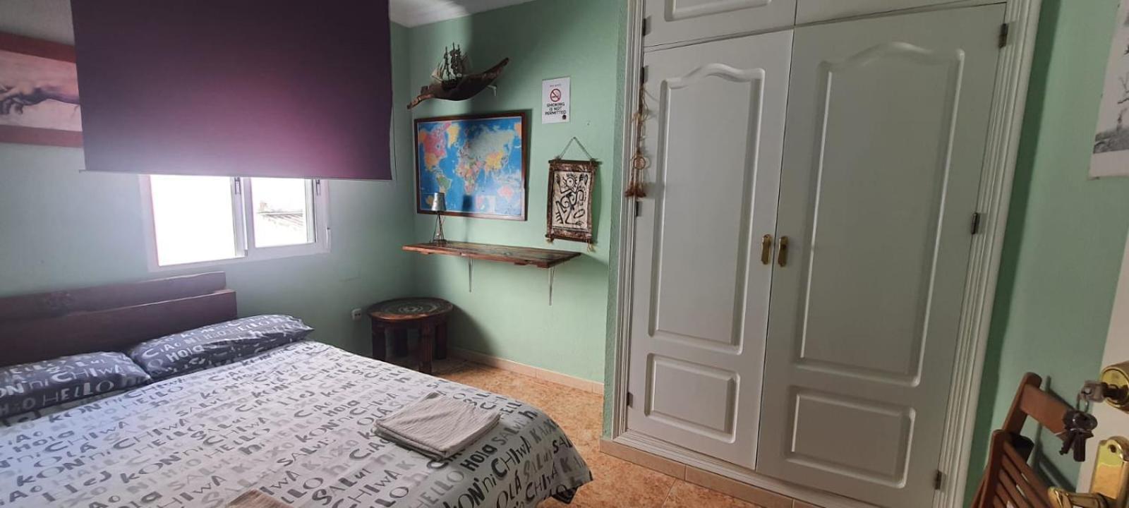 Rooms Tourist Apartment Уэльва Экстерьер фото