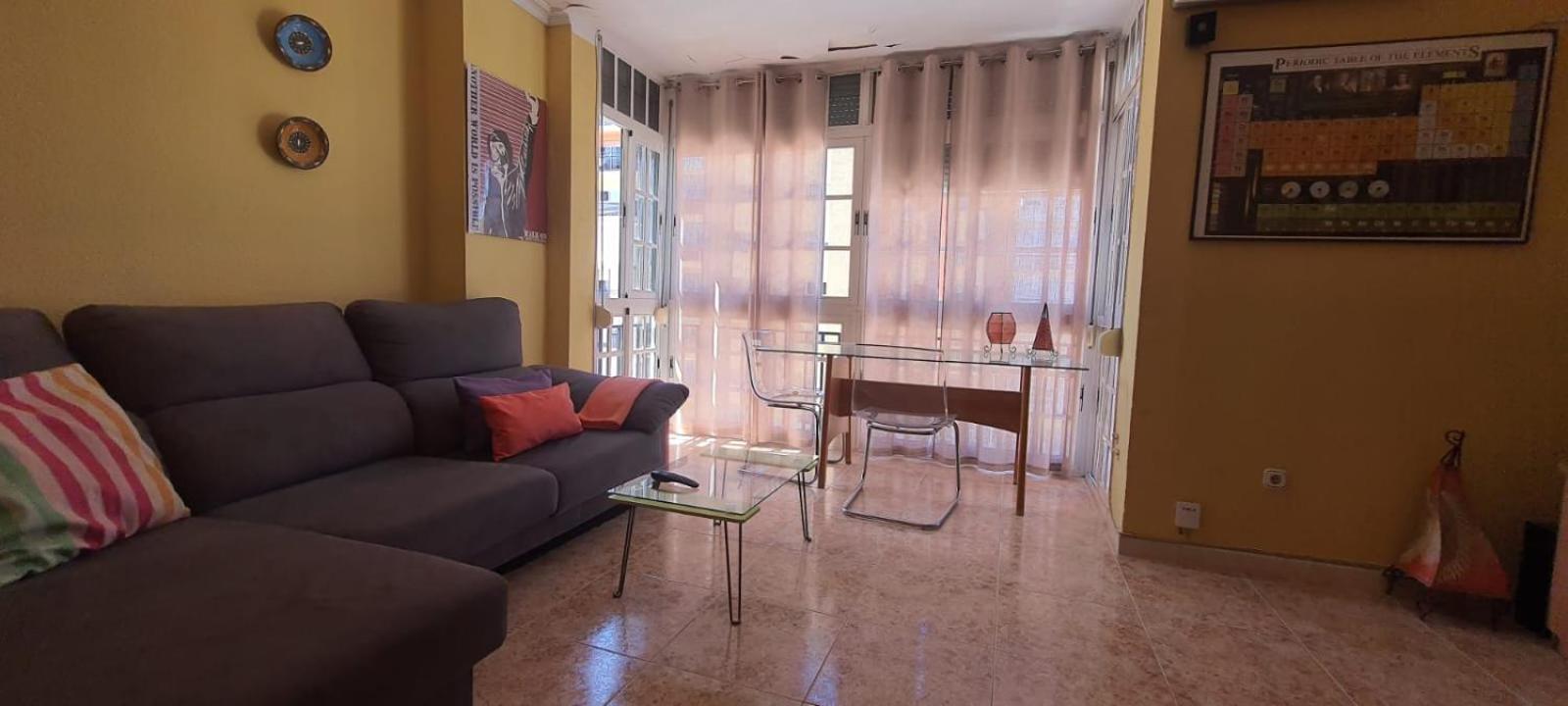 Rooms Tourist Apartment Уэльва Экстерьер фото