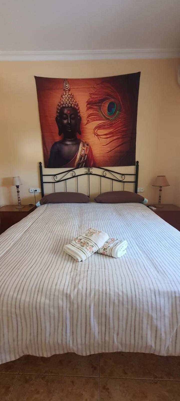 Rooms Tourist Apartment Уэльва Экстерьер фото