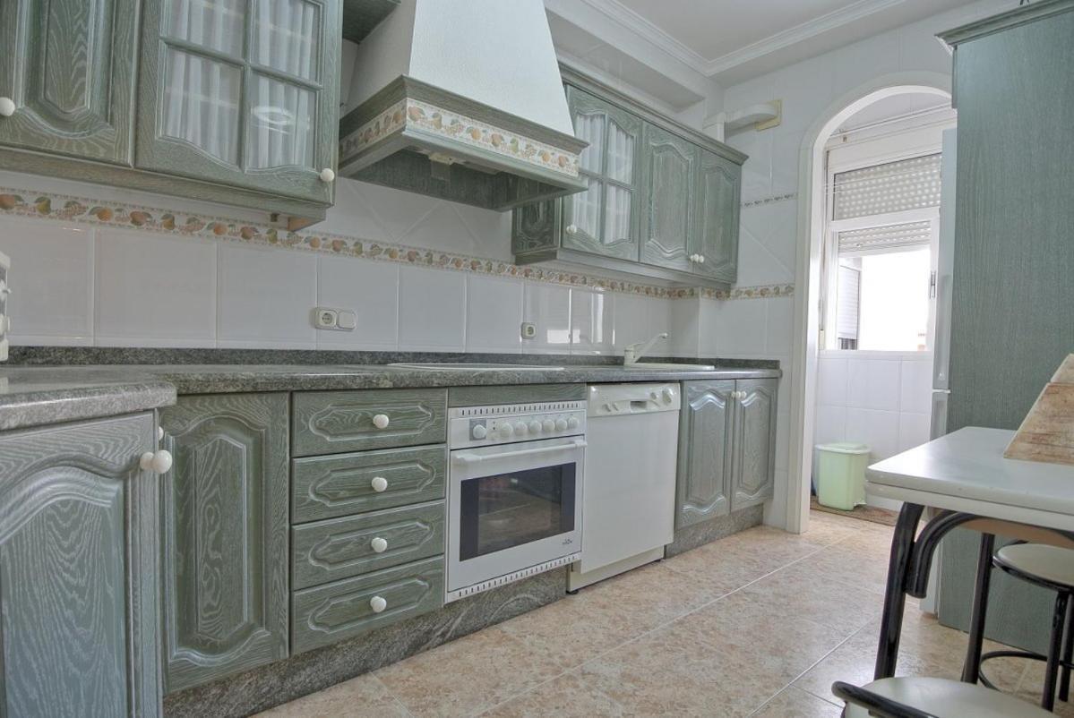 Rooms Tourist Apartment Уэльва Экстерьер фото